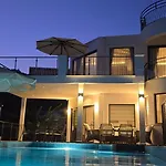 Villa Ekinoks *