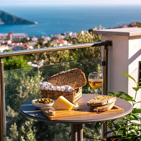 Ekinoks Kalkan