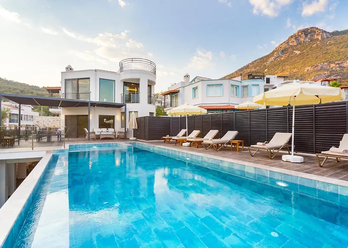 Ekinoks Kalkan